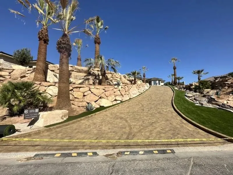 Estate paver driveway sealed in St. George Utah